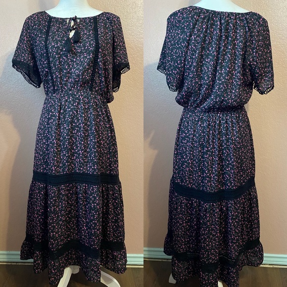 Collective Concepts Floral Tiered Dress - Picture 1 of 4